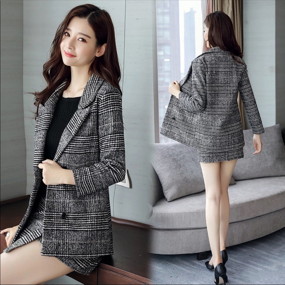 Ladies 2piece tweed suit